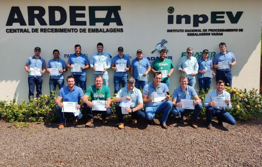 Equipe t&eacute;cnica da Copagril &eacute; certificada pela Ardefa