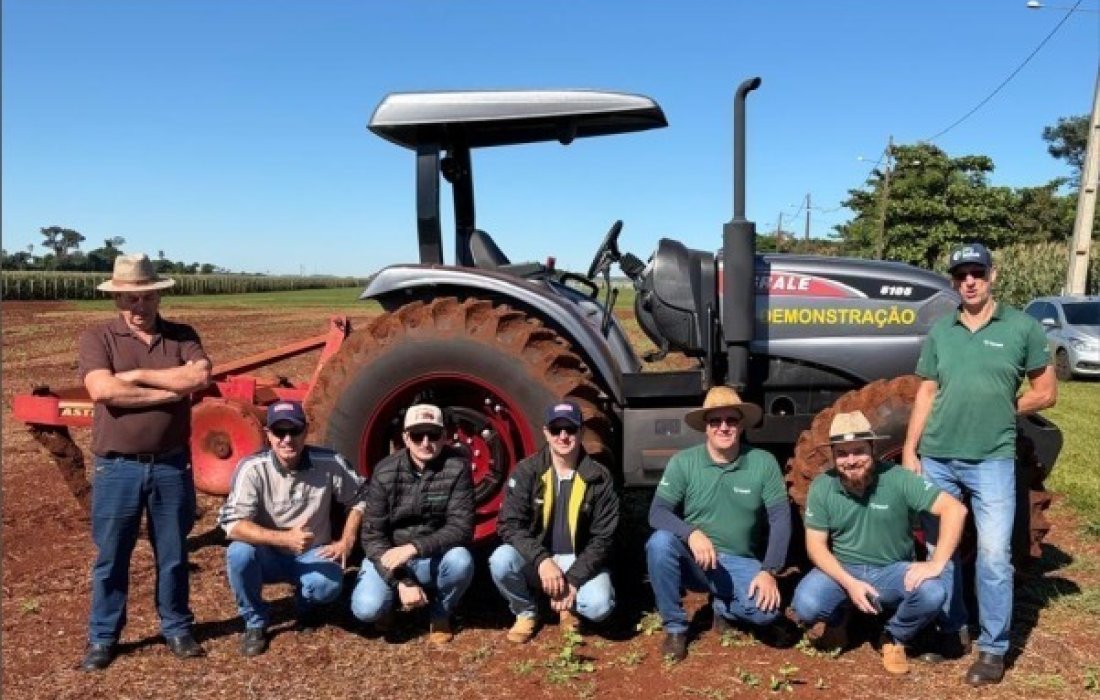 Copagril abre agendamentos para test drive de tratores Agrale com produtores rurais