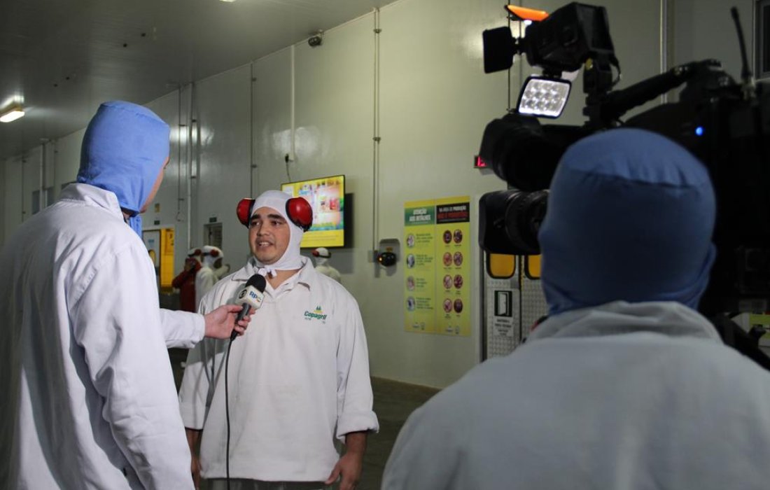Ind&uacute;stria de Aves da Copagril participa de reportagem da Rede Globo