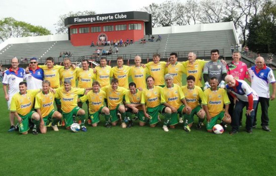 Copagril conquista a 1&ordf; Copa Cataratas M&aacute;ster de Futebol