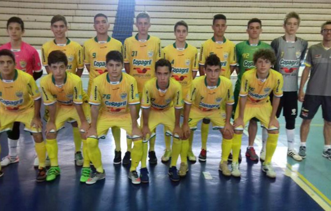 Equipe Copagril Sub-17 disputa semifinal da Ta&ccedil;a Paran&aacute;