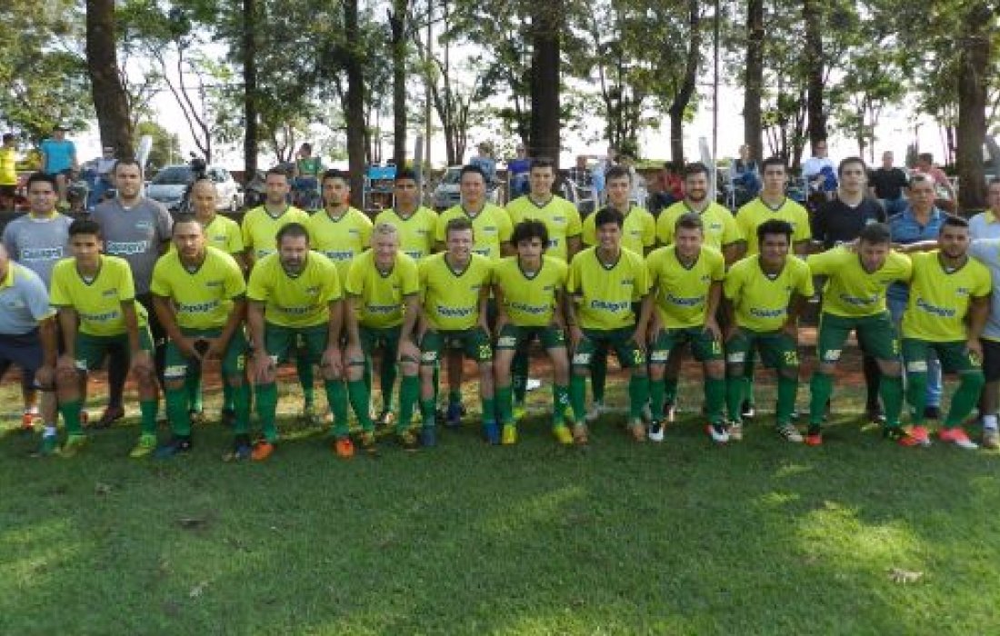 AACC vence Palotina, mant&eacute;m 100% e fica a um empate da semifinal da Copa Amop