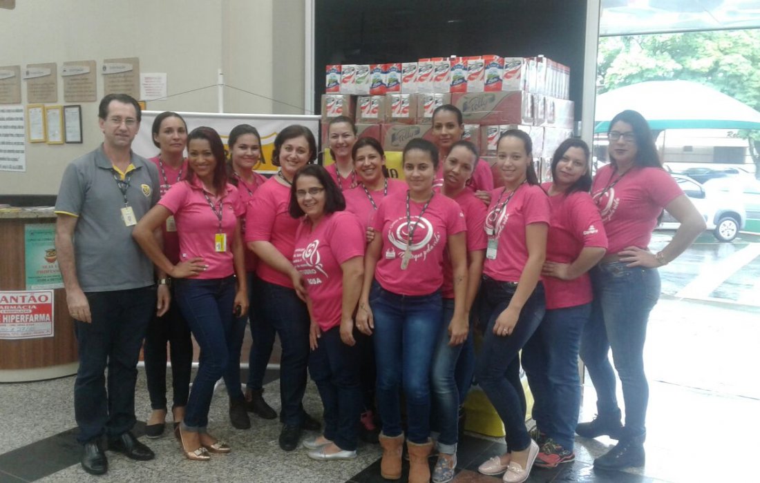 Campanha do Supermercado Copagril arrecada 1.400 litros de leite para doa&ccedil;&atilde;o &agrave; Uopeccan