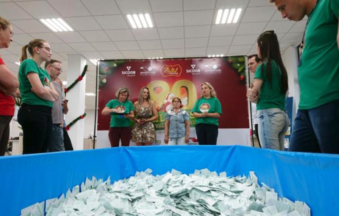 Clientes da Copagril s&atilde;o contemplados no segundo sorteio da Campanha Natal Premiado