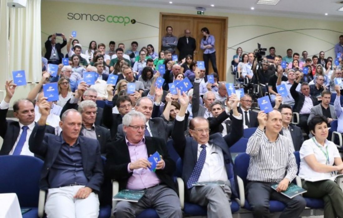 Cooperativas do PR aprovam presta&ccedil;&atilde;o de contas do Sistema Ocepar