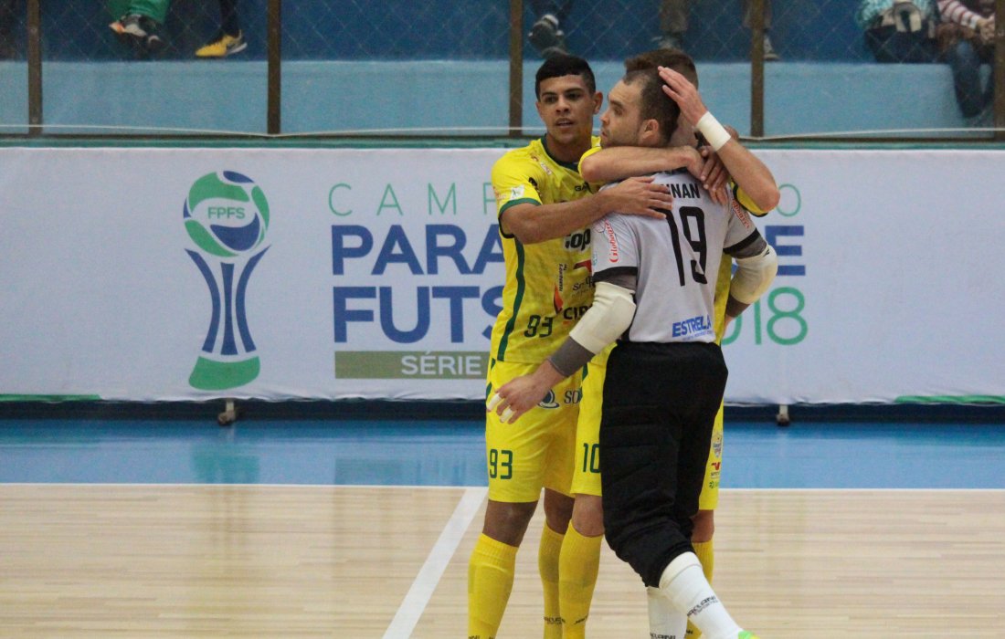 Copagril Futsal vence em casa e alcan&ccedil;a vice-lideran&ccedil;a do Paranaense S&eacute;rie Ouro