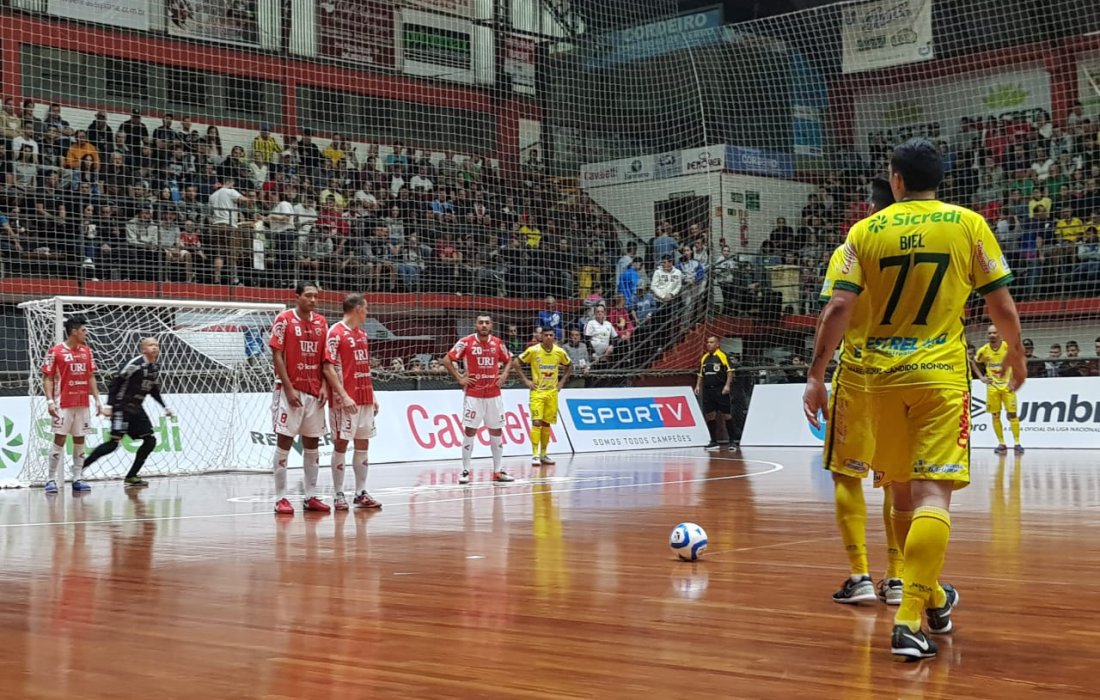 Ap&oacute;s placar adverso em Erechim, Copagril Futsal enfrenta o Guarapuava pela S&eacute;rie Ouro