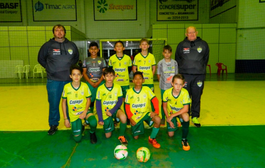 Sub-11 e Sub-13 da Copagril Futsal ficam entre os quatro primeiros da Copa Kids