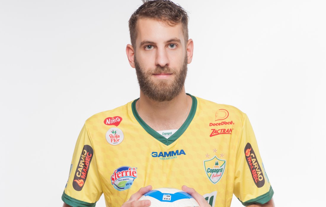 Atleta da Copagril Futsal &eacute; convocado pela sele&ccedil;&atilde;o uruguaia