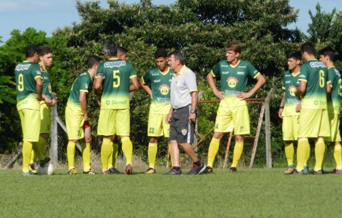Corinthians/AACC/Copagril estreia domingo na Copa Amop de Futebol