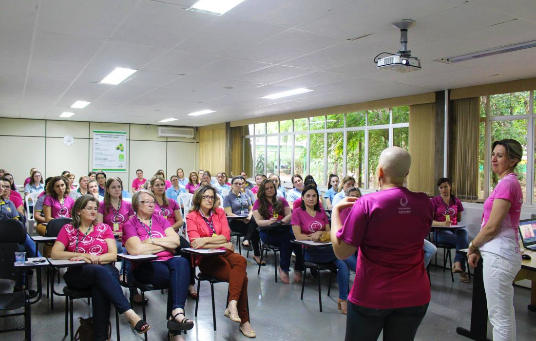 Copagril realiza a&ccedil;&otilde;es em alus&atilde;o &agrave; campanha Outubro Rosa