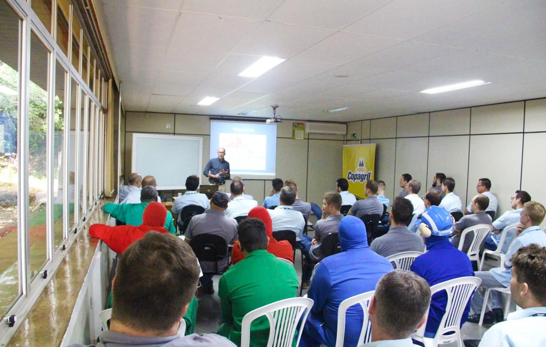 Copagril encerra campanha Novembro Azul com palestra sobre sa&uacute;de do homem