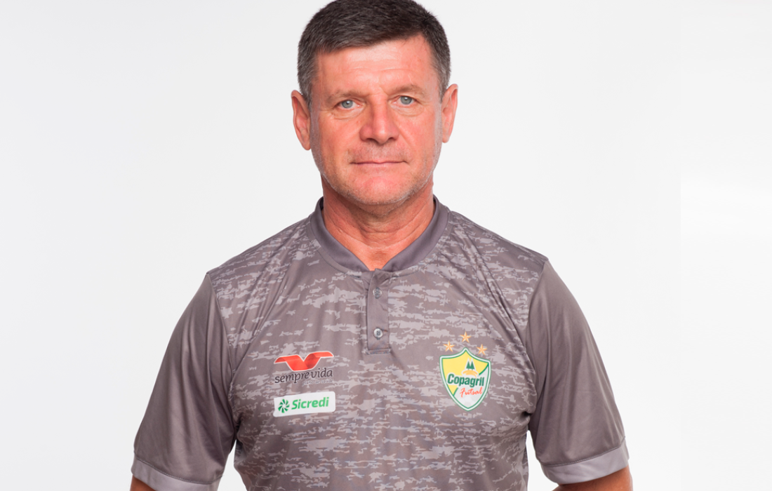 Paulinho Sananduva n&atilde;o ser&aacute; t&eacute;cnico da Copagril Futsal em 2019