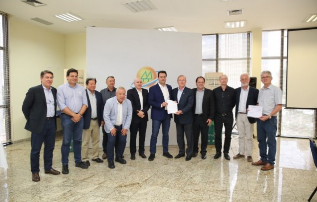 Governador Ratinho J&uacute;nior participa da 1&ordf; reuni&atilde;o da diretoria da Ocepar em 2019