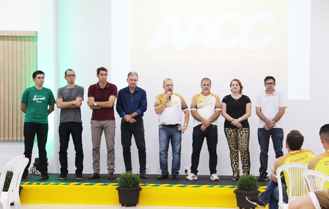AACC Copagril Futsal apresenta elenco aos patrocinadores