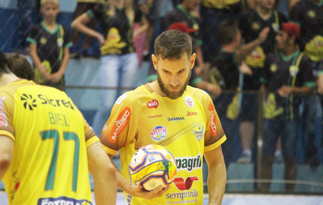 Xande deixa de fazer parte do elenco da equipe AACC Copagril Futsal