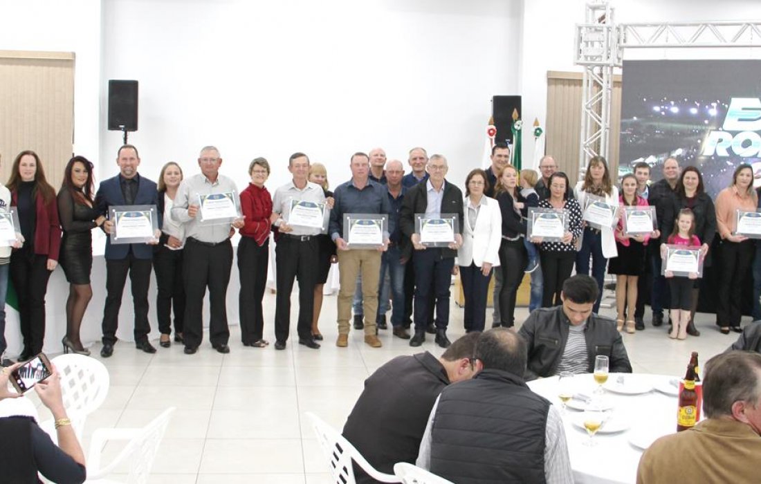 Associados da Copagril est&atilde;o entre os agraciados do Pr&ecirc;mio Produtor Destaque 