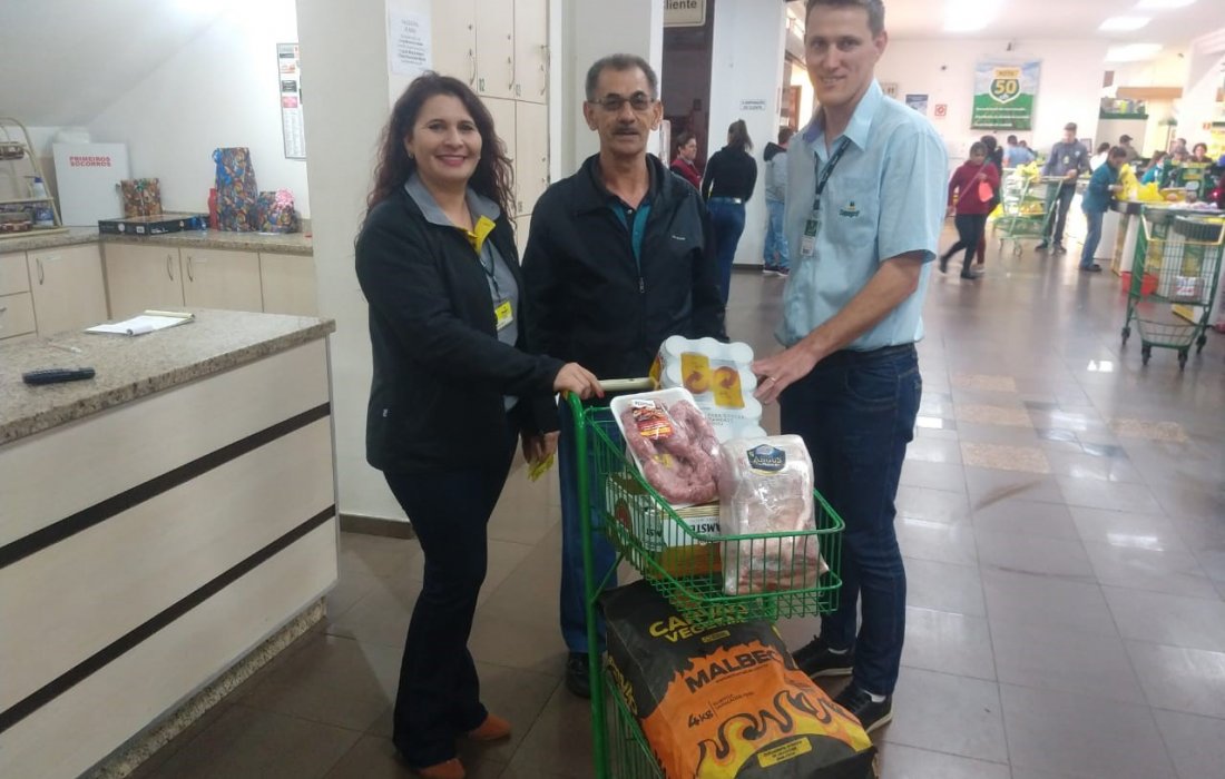 Supermercados Copagril sorteiam 24 kits churrasco