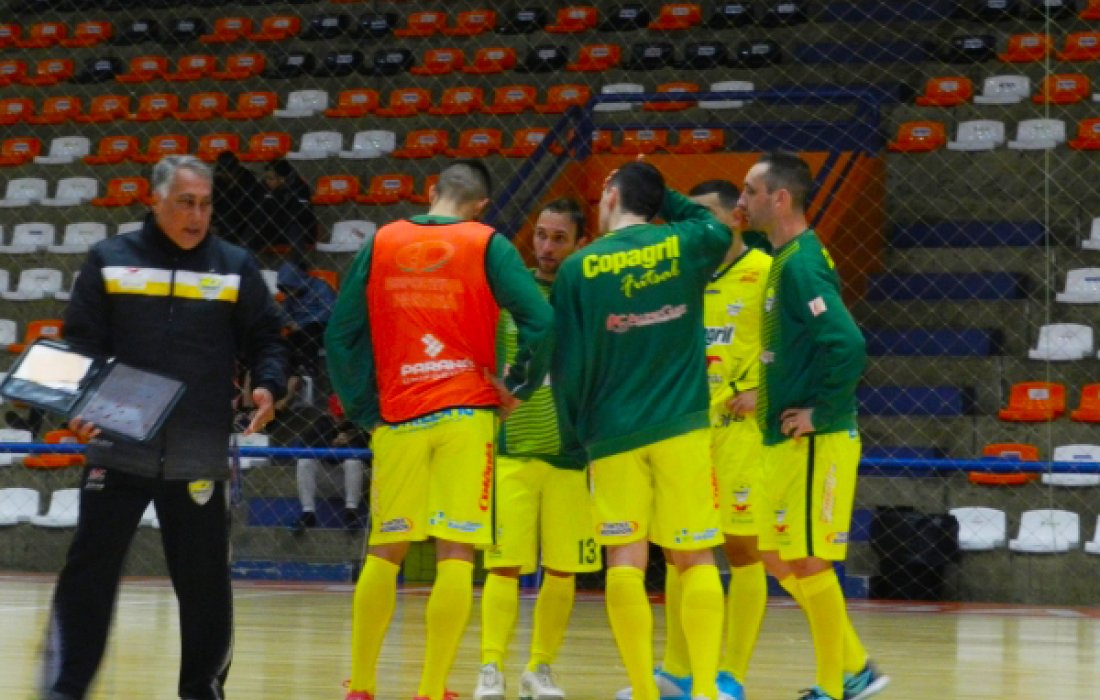 Copagril Futsal enfrenta o Carlos Barbosa nesta quinta-feira pela Liga Nacional
