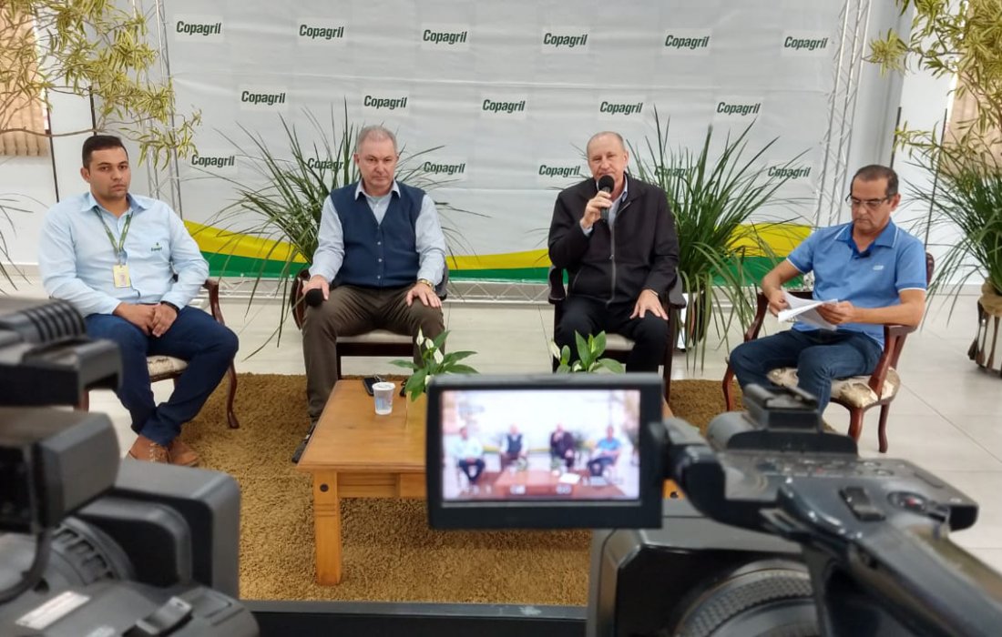 Semin&aacute;rio Copagril Soja e Milho &eacute; marcado por palestra e premia&ccedil;&atilde;o dos melhores produtores