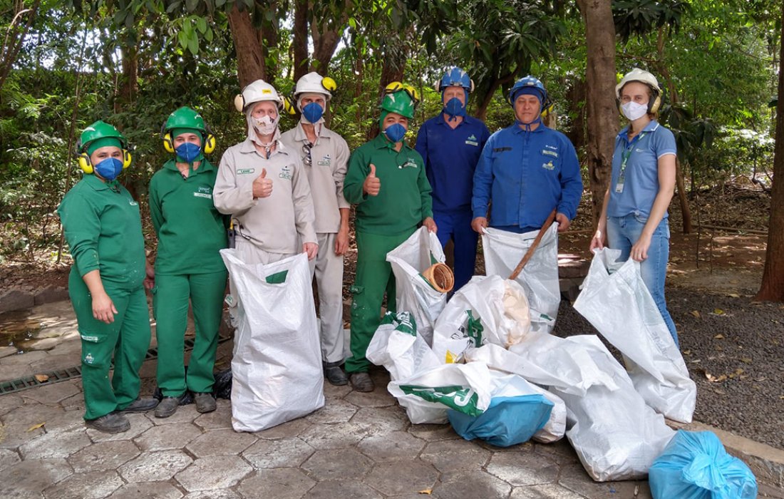 Colaboradores da Copagril realizam mutir&atilde;o contra dengue