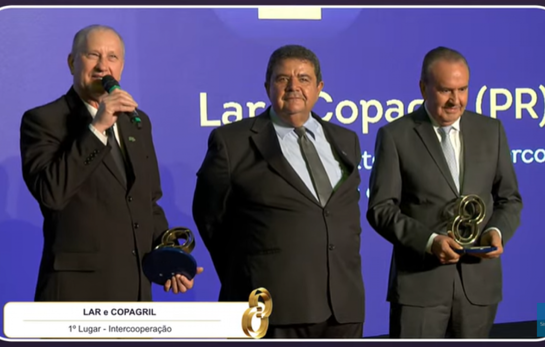 Copagril e Lar recebem premia&ccedil;&atilde;o em Bras&iacute;lia por Intercoopera&ccedil;&atilde;o