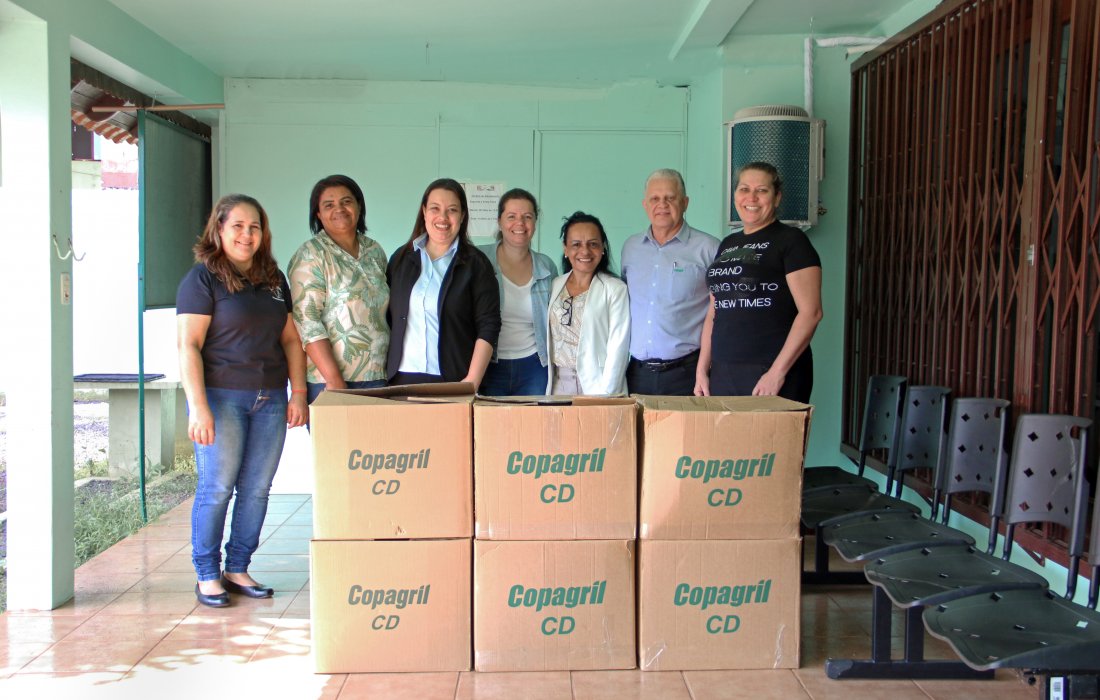 AACC realiza entrega de doa&ccedil;&otilde;es arrecadadas durante a Campanha do Agasalho 2023
