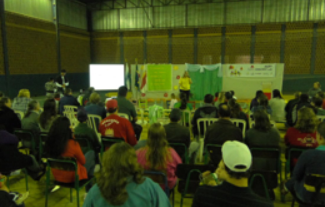 Semana da Coopera&ccedil;&atilde;o movimenta escolas e comunidade de Mercedes