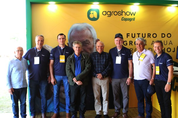 Comitiva do Governo do Estado visita Agroshow Copagril 2025