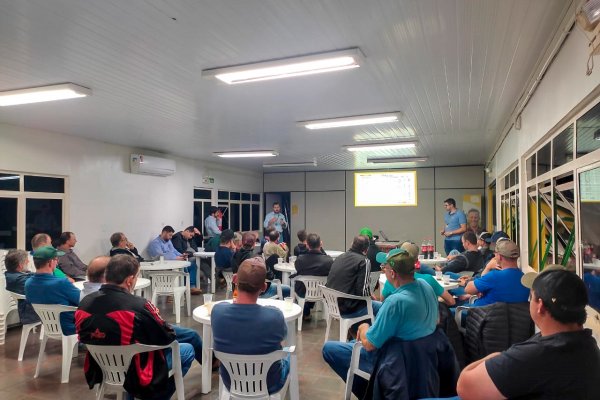 Copagril promove palestra com foco no manejo para alta produtividade da soja