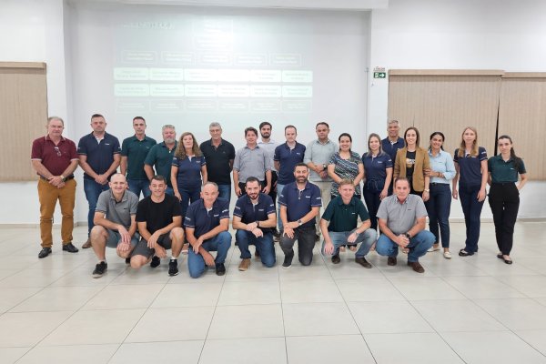 Nova diretoria da AACC &eacute; eleita para gest&atilde;o 2025-2027