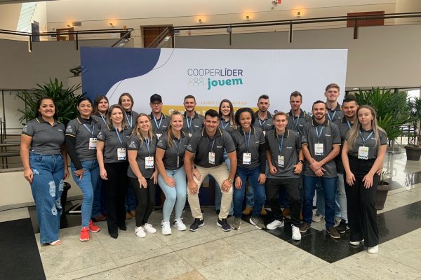 Cooperl&iacute;der Jovem re&uacute;ne, em Curitiba, mais de 400 lideran&ccedil;as cooperativistas