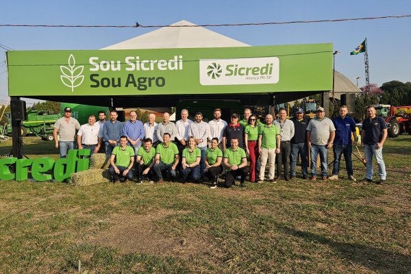 Copagril participa do 1&deg; feir&atilde;o de M&aacute;quinas Agr&iacute;colas