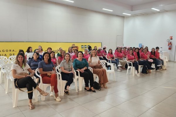 Copagril recebe o n&uacute;cleo feminino da Cooperativa Coprossel