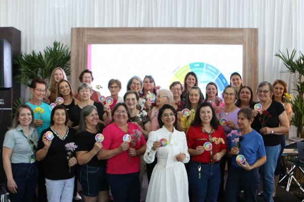 Copagril oferece palestra sobre Colorimetria na Expo Rondon para as mulheres do ACFC