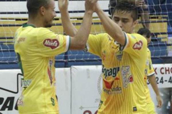 Copagril Futsal est&aacute; na semifinal dos JAPs