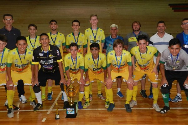 Sub-17 da Copagril &eacute; campe&atilde;o da Copa Marechal de Futsal