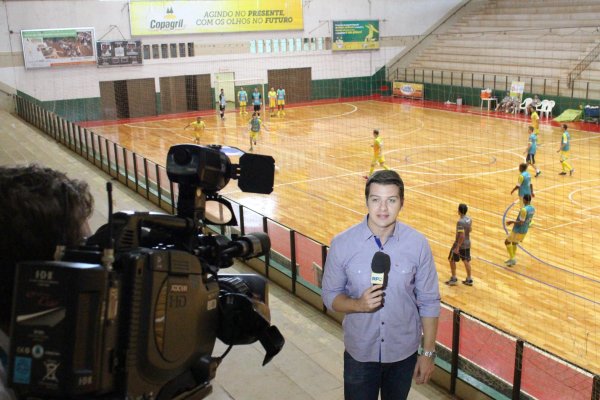 TV afiliada Globo faz reportagem sobre prepara&ccedil;&atilde;o da equipe Copagril ao Paranaense