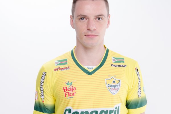 Tiago Selbach deixa equipe Copagril com destino ao Jap&atilde;o