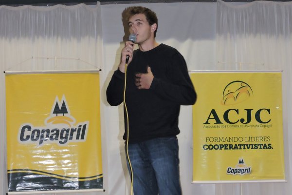 Apresenta&ccedil;&otilde;es da Maratona Cultural da ACJC encantam p&uacute;blico