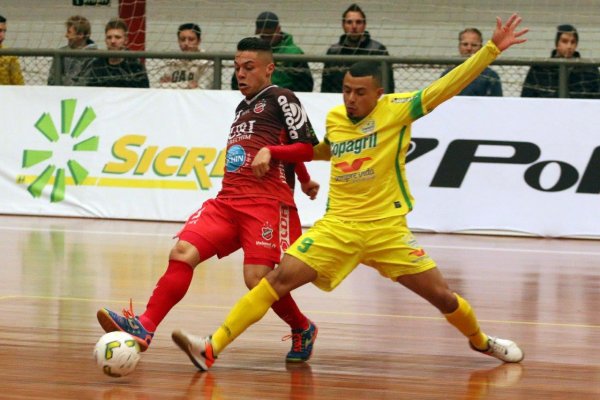 Copagril Futsal assume a lideran&ccedil;a da Liga Nacional