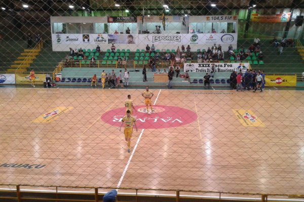 Copagril empata com Foz em 4x4