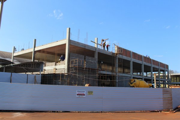 Obras da nova Loja Agropecu&aacute;ria Copagril em Marechal Rondon seguem a todo vapor