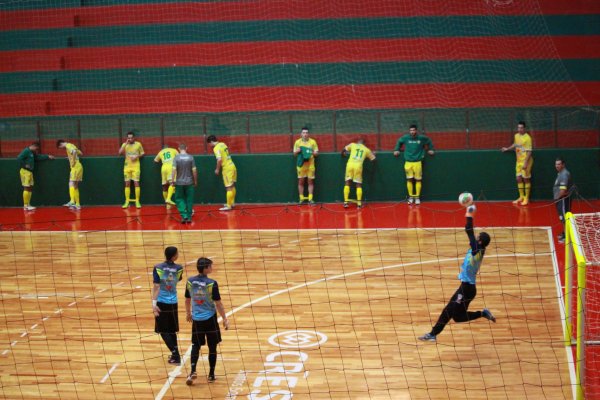Copagril enfrenta o Cascavel pela segunda fase da S&eacute;rie Ouro do Paranaense