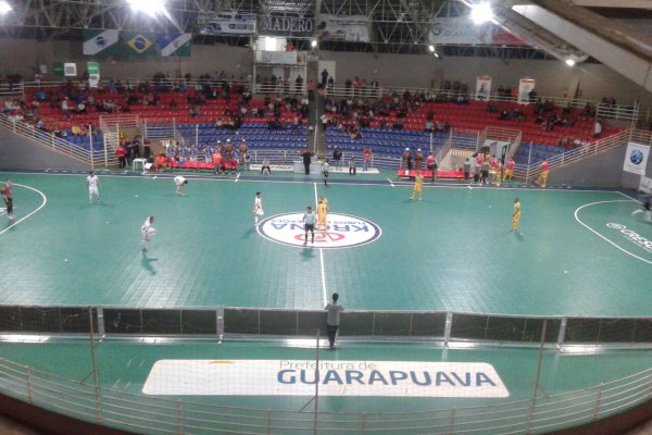 Copagril conquista vit&oacute;ria por 3x1 sobre Guarapuava