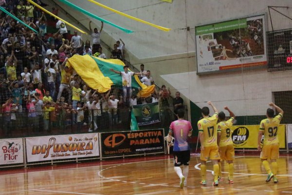 Copagril futsal vence o Keima e d&aacute; um grande passo rumo ao t&iacute;tulo do Campeonato Paranaense