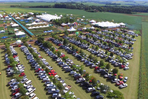 Dia de Campo Copagril atrai mais de 6 mil pessoas no primeiro dia