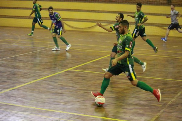 Equipe Copagril Futsal realiza prepara&ccedil;&atilde;o f&iacute;sica, t&aacute;tica e psicol&oacute;gica visando &agrave; Ta&ccedil;a Brasil 2017