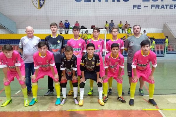 Escolinhas de Futsal da AACC estreiam com vit&oacute;rias na Copa La Salle de Futsal
