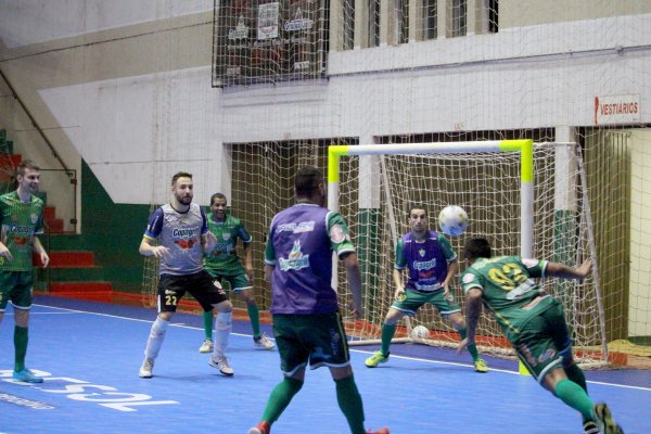 Copagril Futsal recebe Assoeva para confronto da Liga Nacional